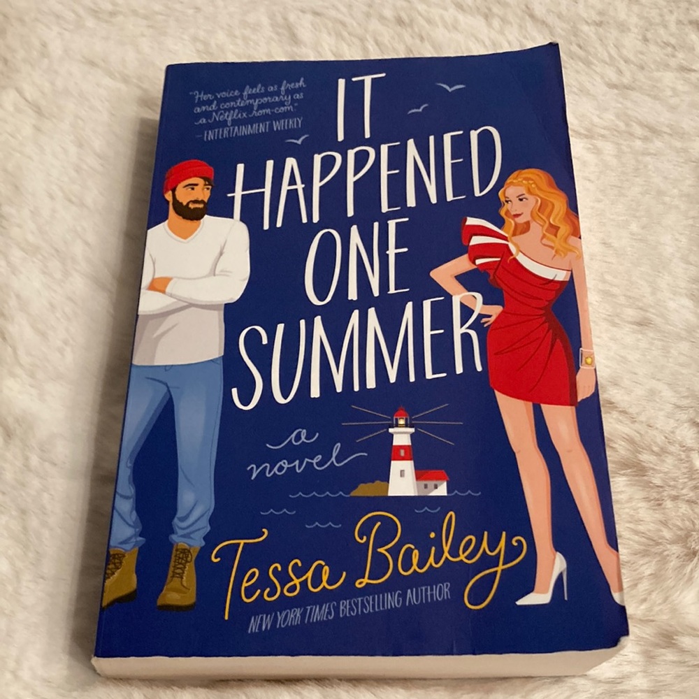 📚 TESSA BAILEY “ It happen one summer”